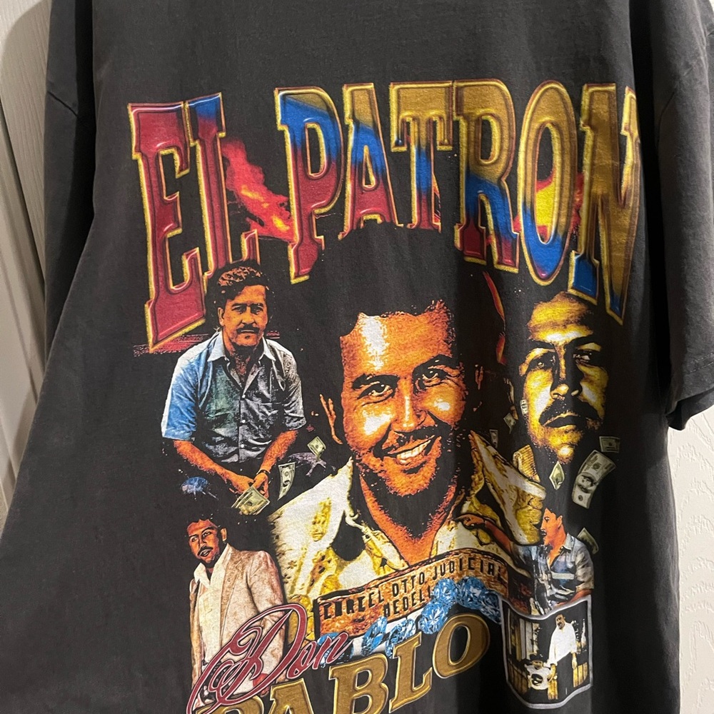 Vintage Black El Patron Graphic Short-Sleeve Tee with Multi-Color Print